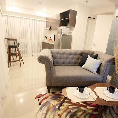 Maxstays - Max Style @ Fort Victoria Makati City Екстер'єр фото