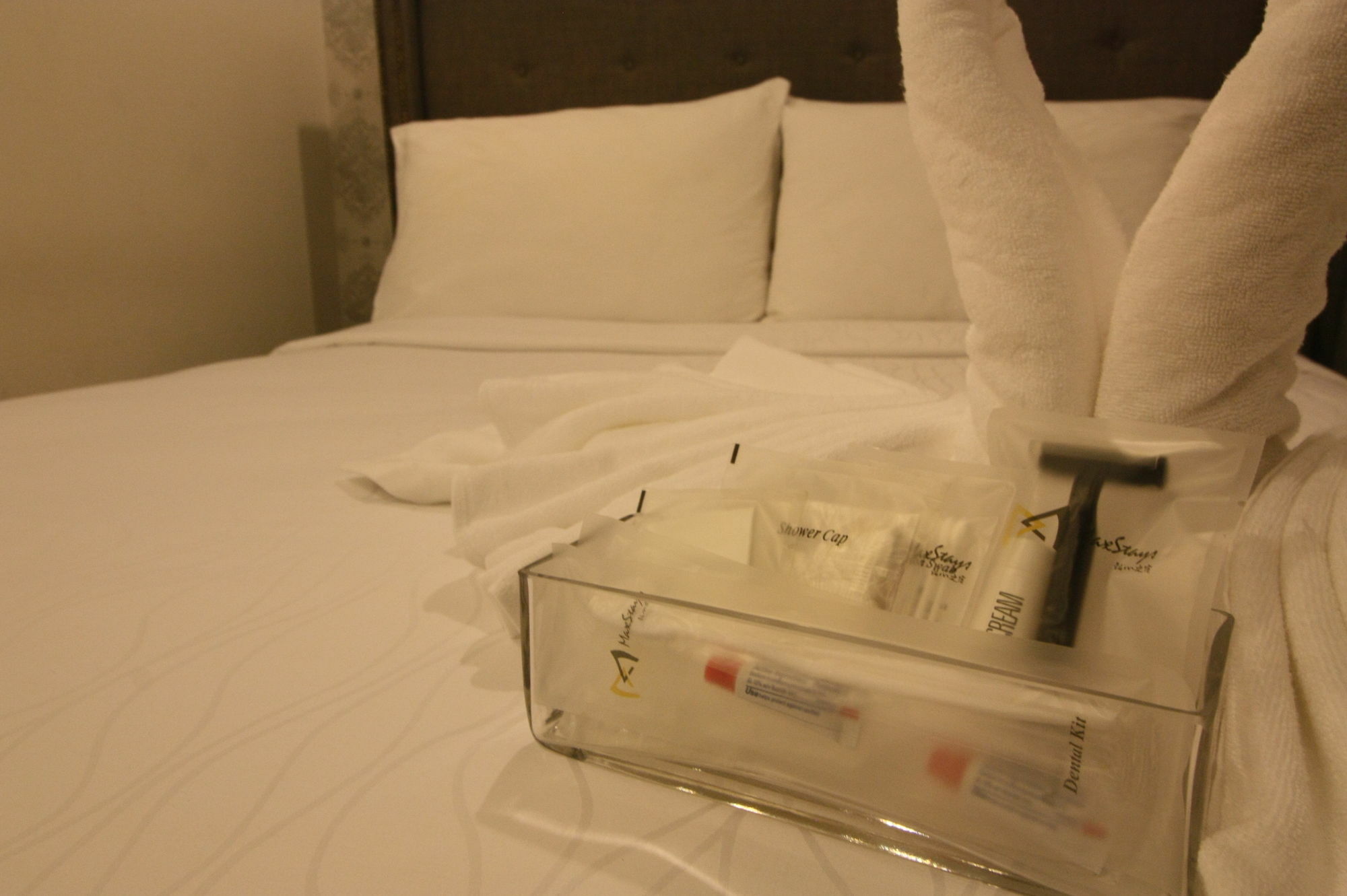 Maxstays - Max Style @ Fort Victoria Makati City Екстер'єр фото