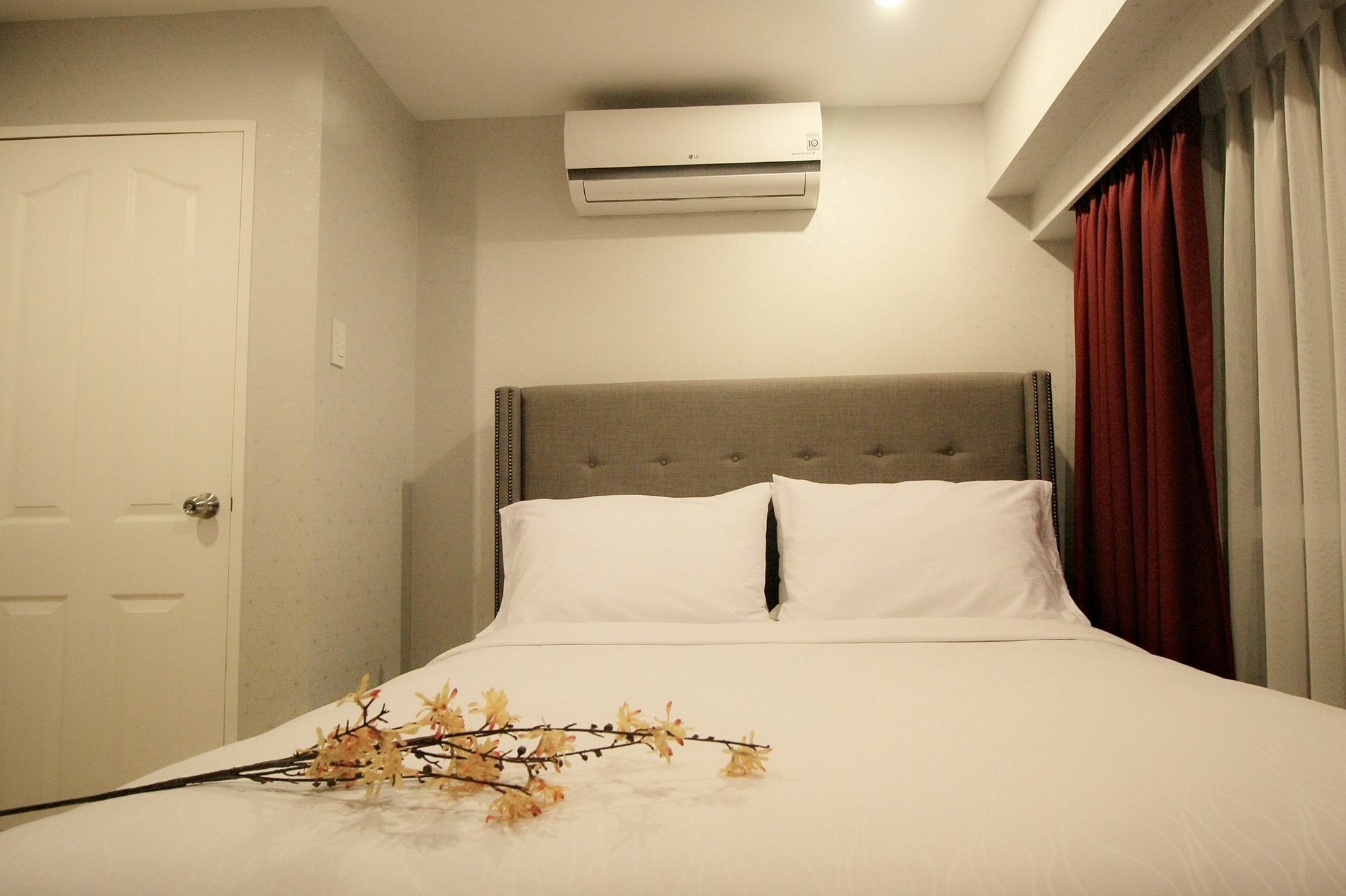 Maxstays - Max Style @ Fort Victoria Makati City Екстер'єр фото